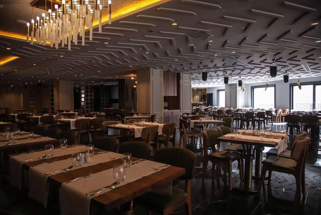 Ramada By Wyndham Erzurum Restaurant billede